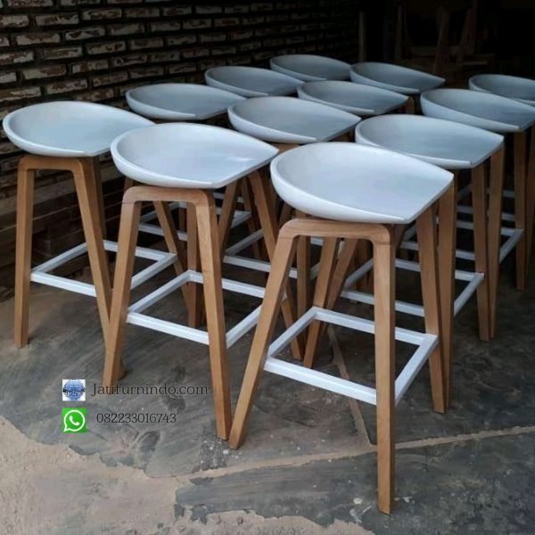 Kursi Cafe Bar Duco Minimalis Klasik, Kursi Cafe Minimalis, kursi cafe murah, kursi cafe klasik, kursi cafe jati minimalis, kursi ayaman, kursi rotan, kursi cafe jati rotan, kursi besi, kursi bar, kursi bar industrial, kursi bar rotan, kursi bar minimalis, meja kursi cafe minimalis, meja kursi cafe outdor, kursi cafe jepara, kursi cafe vintage