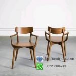 Kursi Cafe Klasik Minimalis