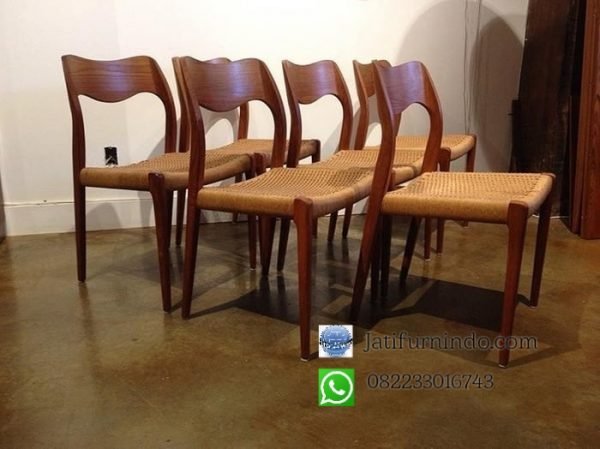 Kursi Cafe Minimalis Kombinasi Rotan, Kursi Cafe Jati Minimalis Modern, kursi cafe murah, kursi cafe klasik, kursi cafe minimalis, kursi rotan, kursi besi, kursi bar, kursi bar industrial, kursi bar rotan, kursi bar minimalis, meja kursi cafe minimalis, meja kursi cafe outdor, kursi cafe jepara, kursi cafe vintage