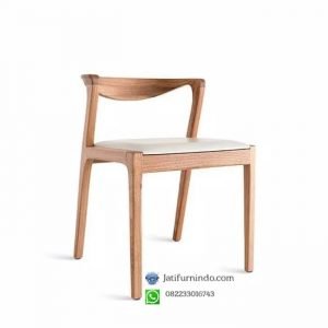 Kursi Cafe Makan Jati Minimalis Terbaru, Kursi Café Minimalis Modern, kursi cafe murah, kursi cafe klasik, kursi café jati minimalis, kursi ayaman, kursi rotan, kursi café jati rotan, kursi besi, kursi bar, kursi bar industrial, kursi bar rotan, kursi bar minimalis, meja kursi cafe minimalis, meja kursi cafe outdor, kursi cafe jepara, kursi cafe vintage