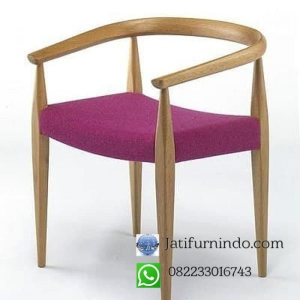 Kursi Cafe Selly Jati Minimalis, Kursi Café Minimalis Modern, kursi cafe murah, kursi cafe klasik, kursi café jati minimalis, kursi ayaman, kursi rotan, kursi café jati rotan, kursi besi, kursi bar, kursi bar industrial, kursi bar rotan, kursi bar minimalis, meja kursi cafe minimalis, meja kursi cafe outdor, kursi cafe jepara, kursi cafe vintage