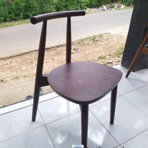 Kursi Cafe Tanduk Minimalis