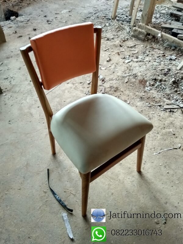 Kursi Cafe Modern Minimalis Jati Terbaru