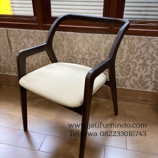 Kursi Cafe Minimalis Terbaru Jok Oscar, Kursi Cafe Minimalis, kursi cafe murah, kursi cafe klasik, kursi cafe jati minimalis, kursi ayaman, kursi rotan, kursi cafe jati rotan, kursi besi, kursi bar, kursi bar industrial, kursi bar stainlis, kursi bar rotan, kursi bar minimalis, meja kursi cafe minimalis, meja kursi cafe outdor, kursi cafe jepara, kursi cafe vintage