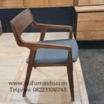 Kursi cafe minimalis, kursi cafe murah, kursi cafe klasik, kursi cafe jati minimalis, kursi ayaman, kursi rotan, kursi cafe jati rotan, kursi besi, kursi bar, kursi bar industrial, kursi bar stainlis, kursi bar rotan, kursi bar minimalis, meja kursi cafe minimalis, meja kursi cafe outdor, kursi cafe jepara, kursi cafe vintage, kursi cafe unik, kursi cafe kayu sungkai