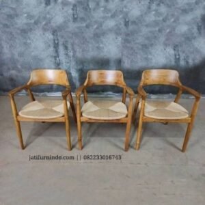 kursi, kursi makan, kursi cafe minimalis, kursi cafe murah, kursi cafe klasik, kursi cafe jati minimalis, kursi ayaman, kursi rotan, kursi cafe jati rotan, kursi besi, kursi bar, kursi bar industrial, kursi bar stainlis, kursi bar rotan, kursi bar minimalis, meja kursi cafe minimalis, meja kursi cafe outdor, kursi cafe jepara, kursi cafe vintage, kursi cafe unik, kursi cafe kayu sungkai, furniture outdoor, furniture resto, furniture rotan, harga jual kursi cafe, harga kursi cafe minimalis, harga kursi sofa cafe, harga cafe outdoor, interior, interior cafe, project cafe, project resto