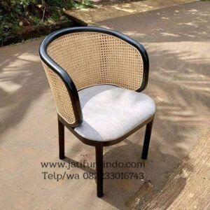 kursi, kursi makan, kursi cafe minimalis, kursi cafe murah, kursi cafe klasik, kursi cafe jati minimalis, kursi ayaman, kursi rotan, kursi cafe jati rotan, kursi besi, kursi bar, kursi bar industrial, kursi bar stainlis, kursi bar rotan, kursi bar minimalis, meja kursi cafe minimalis, meja kursi cafe outdor, kursi cafe jepara, kursi cafe vintage, kursi cafe unik, kursi cafe kayu sungkai, furniture outdoor, furniture resto, furniture rotan, harga jual kursi cafe, harga kursi cafe minimalis, harga kursi sofa cafe, harga cafe outdoor, interior, interior cafe, project cafe, project resto, kursi industrial rotan, kursi makn rotan, kursi makan tali rope