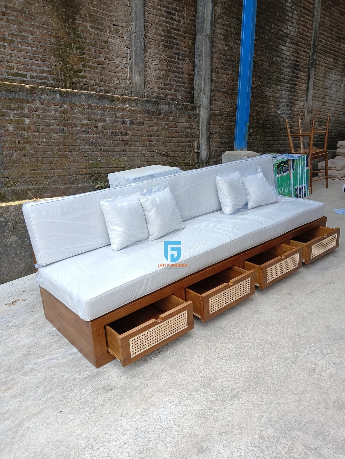 Furniture jepara, kursi sofa, sofa minimalis, kursi ruang tamu, sofa jati minimalis, sofa santai, sofa malas, furniture retro, kursi scandinavian, sofa modern minimalis, sofa rotan, sofa jati rotan, set kursi tamu minimalis, kursi minimalis, sofa outdoor, kursi taman, kursi tamu outdoor, desain interior, desain minimalis, project interior